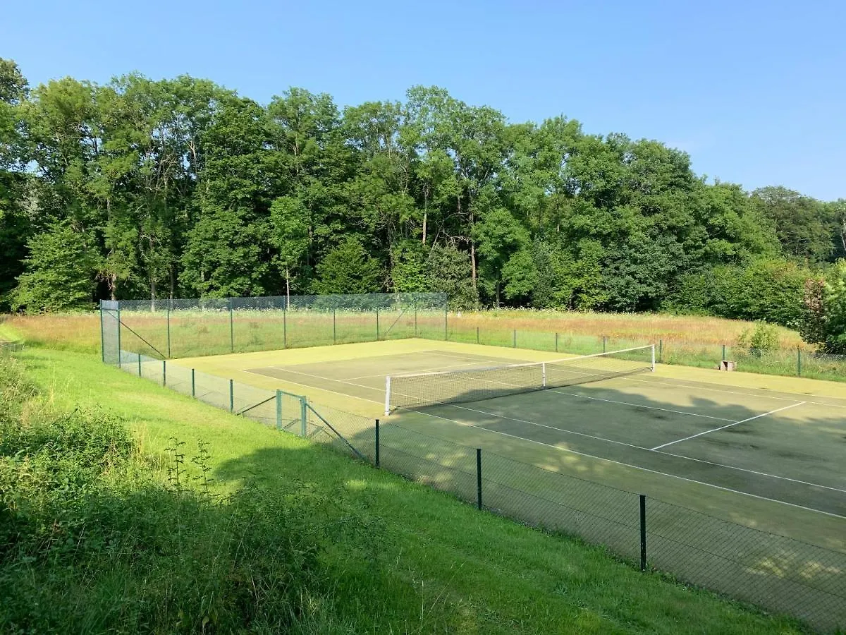 Private Apartment In Historic Castle From 1608 With Tenniscourt Zeitlofs 0*,  Germany