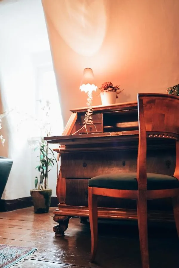 Private Apartment In Historic Castle From 1608 With Tenniscourt Zeitlofs 0*,